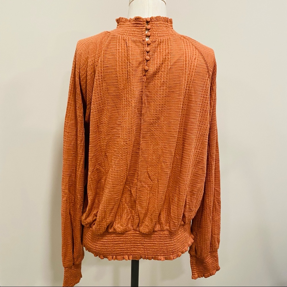 FREE PEOPLE Ruffle Mockneck Boho Long Sleeve Top Size Large - Picture 5 of 9